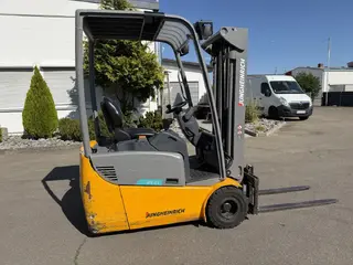 Jungheinrich EFG115 4.5m/ 2021y/ 828h — Foto 2