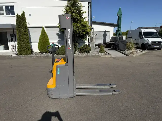 Jungheinrich EJC 110 4.3m/ 691h/ 2020y — Штабелёры | 123Machinery