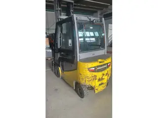 Jungheinrich EFG425K (Batt 2024 Bj) — Foto 3