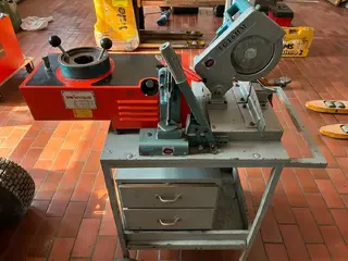 Aeroquip GT 9045 Schlauchpresse mit Zubehör — Hidrauliniai presai — naudotas parduodama | 123Machinery