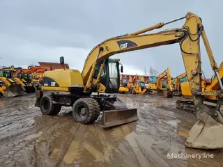 Cat M313C — Foto 3