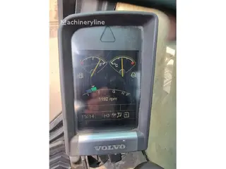 Volvo 320 EC360C L — Foto 10