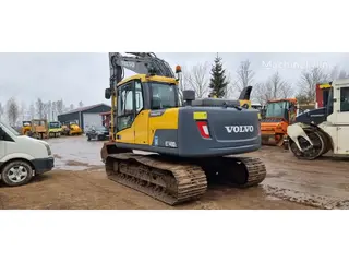 Volvo 320 EC140D L — Foto 2