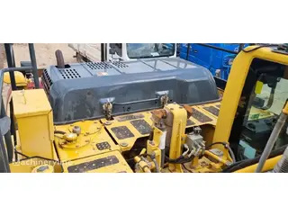 Komatsu 320 HB215LC — Foto 9