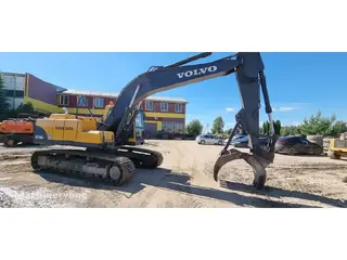 Volvo 320 EC210B LC — Foto 2