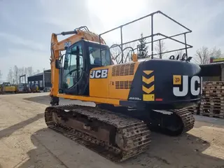 JCB 349 JS220LC — Foto 2