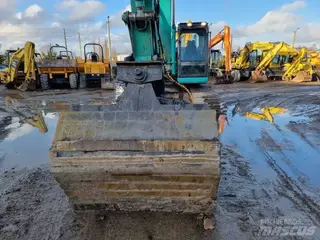 Kobelco 349 SK210LC-9 — Foto 4