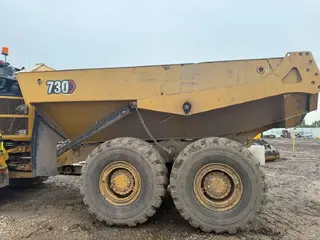 Cat 730 — Foto 7