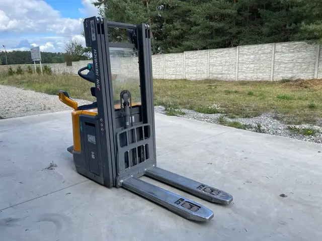 Jungheinrich ERC 214z 4.3m/ initial — Штабелёры | 123Machinery