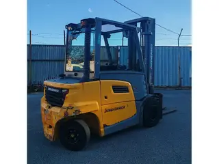 Jungheinrich DFG 425s 5.5m/ 4v/ 4371mh — Foto 6