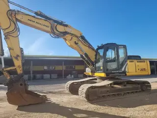 New Holland 349 E305C — Vikšriniai ekskavatoriai — naudotas parduodama | 123Machinery