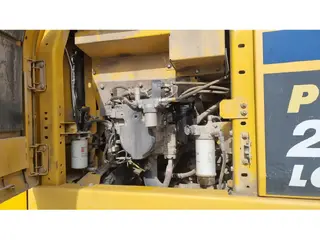 Komatsu 349 PC240LC — Foto 10