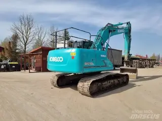 Kobelco 315 SK210LC-9 — Foto 6