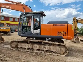 Hitachi 315 ZAXIS 250LC — Foto 3