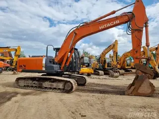 Hitachi 315 ZAXIS 250LC — Foto 4