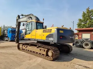 Volvo 315 EC290C L — Foto 8