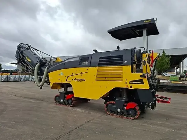 BOMAG BM 1000-35-2 — Дорожные фрезы | 123Machinery