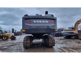 Volvo 315 EC480E L — Foto 3