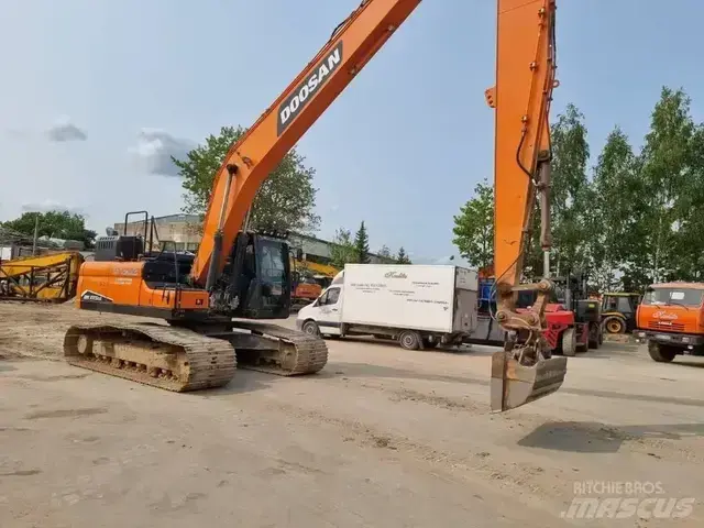 Doosan 315 DX225LC Long Reach — Ilgos strėlės ekskavatoriai — naudotas parduodama | 123Machinery