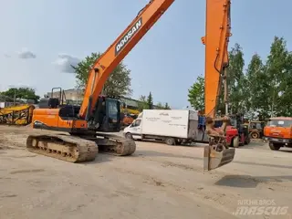 Doosan 315 DX225LC Long Reach — Ilgos strėlės ekskavatoriai — naudotas parduodama | 123Machinery