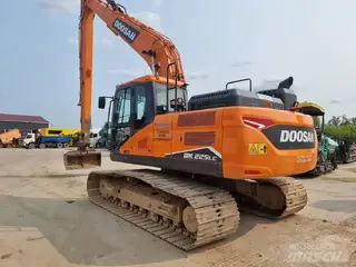 Doosan 315 DX225LC Long Reach — Foto 2