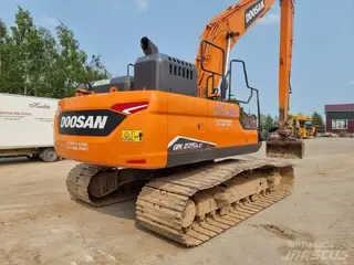 Doosan 315 DX225LC Long Reach — Foto 4