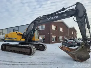 Volvo 315 EC280 — Foto 4