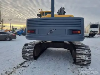 Volvo 315 EC280 — Foto 9