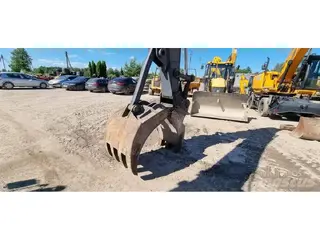 Volvo 315 EC210B LC — Foto 9