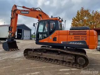 Doosan 315 DX225LC — Foto 2