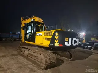 JCB 315 JS210LC — Foto 5