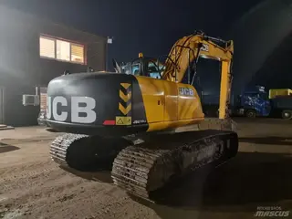 JCB 315 JS210LC — Foto 6