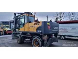 Volvo 315 EW180C — Foto 3