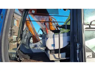 Hitachi 315 ZAXIS 210LC — Foto 8