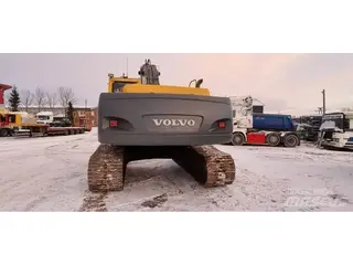 Volvo 315 EC240LC — Foto 4