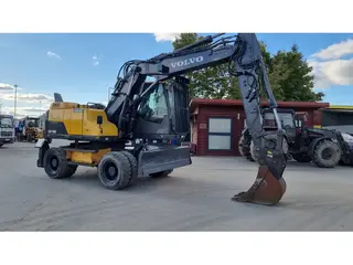 Volvo 315 EW140D — Foto 5