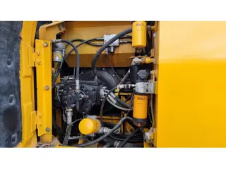 JCB 315 JS130 LC — Foto 10