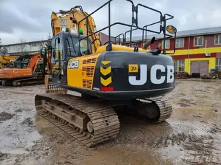 JCB 315 JS220LC+ — Foto 3