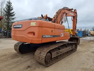 Doosan 315 DX225LC — Foto 3