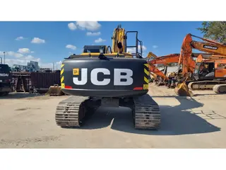 JCB JS220LC+ — Foto 7