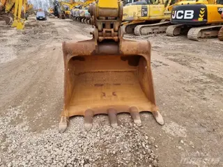 JCB JS220LC — Foto 10