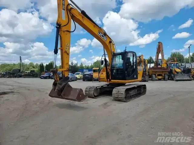 JCB JS130 LC — Гусеничные экскаваторы | 123Machinery