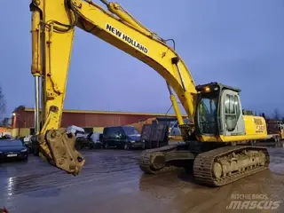 New Holland E385 — Гусеничные экскаваторы — б/у купить | 123Machinery