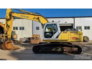 New Holland E215B — Гусеничные экскаваторы — б/у купить | 123Machinery