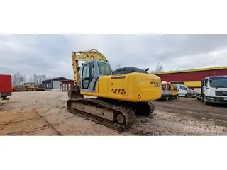 New Holland E215B — Foto 6