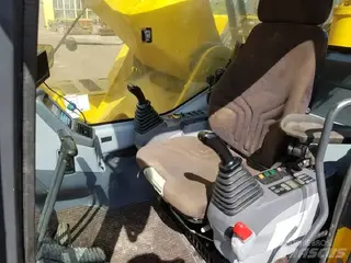 Komatsu 1304 PC600LC-8 — Foto 9